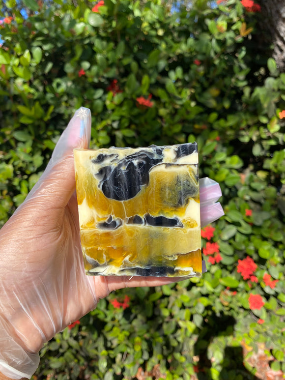 “Turmeric and Charcoal” Glo Bar